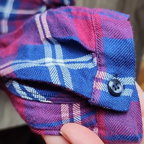 Rails Sloane Cropped Tie Front Top in Red/Blue Plaid - Picture 6 of 10